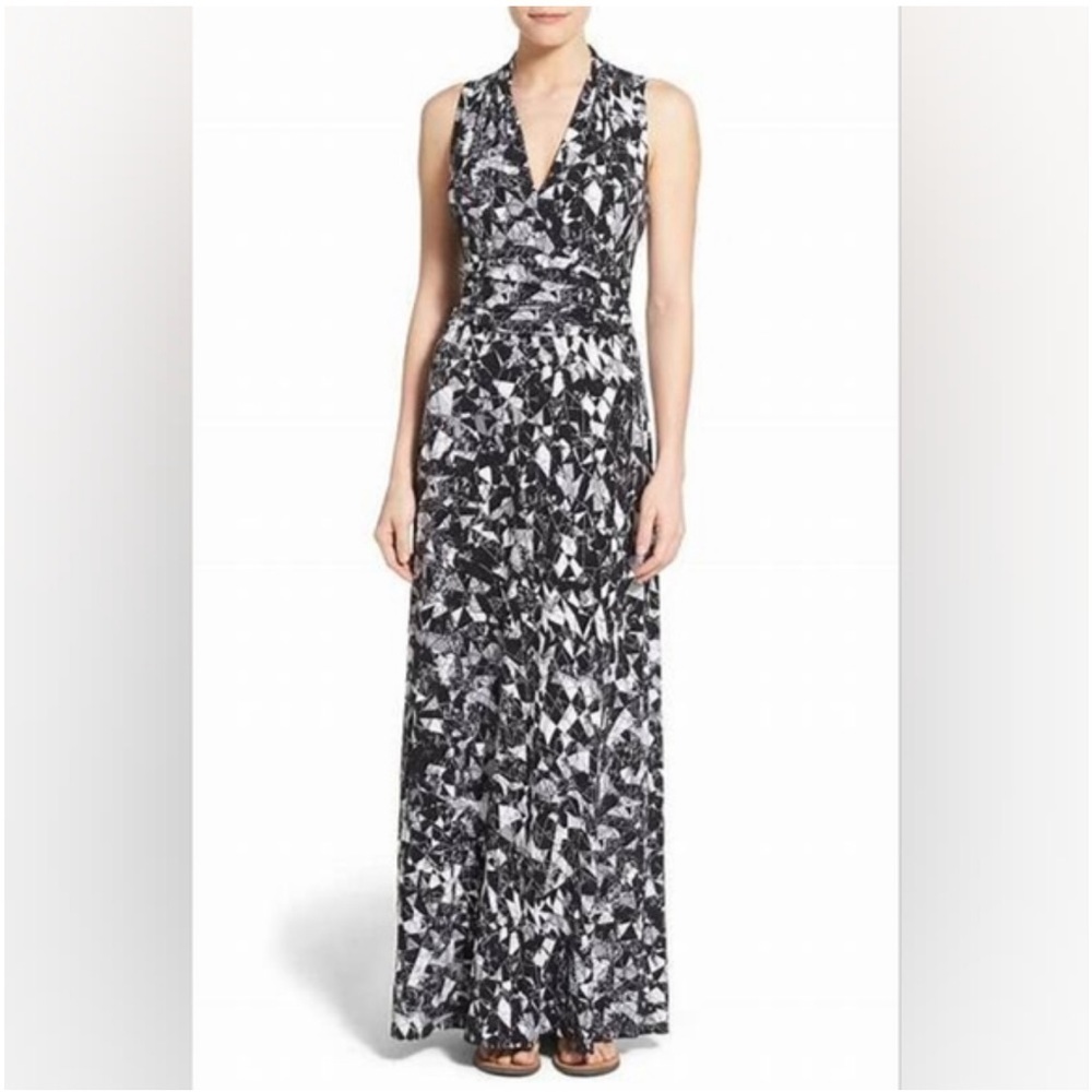 VINCE CAMUTO Art Deco Pattern V-Neck Maxi Dress Size Small